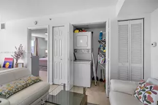816 NW 11th St, Miami, FL 33136 - Photo 37