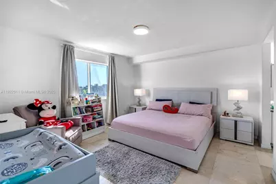 816 NW 11th St #607, Miami, FL 33136 - Photo 9
