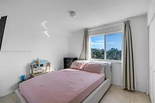 816 NW 11th St, Miami, FL 33136 - Photo 3