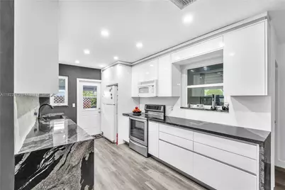 100 NW 123rd St, North Miami, FL 33168 - Photo 3