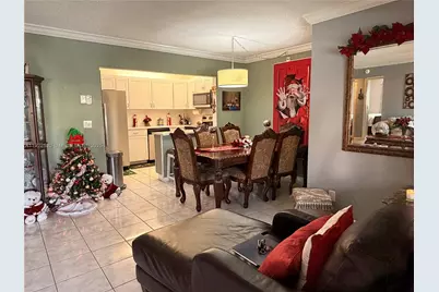 434 Pine Glen Ln #A-1, Greenacres, FL 33463 - Photo 5