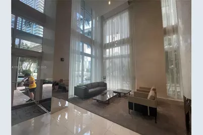 41 SE 5th St #914, Miami, FL 33131 - Photo 19