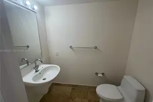 41 SE 5th St, Miami, FL 33131 - Photo 5