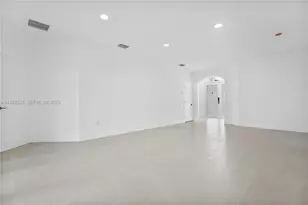 13415 SW 282nd St, Homestead, FL 33033 - Photo 9