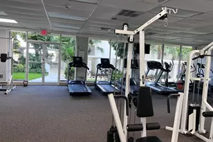 300 Bayview Dr, Sunny Isles Beach, FL 33160 - Photo 23