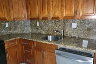 300 Bayview Dr, Sunny Isles Beach, FL 33160 - Photo 5