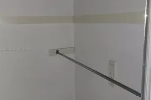 300 Bayview Dr, Sunny Isles Beach, FL 33160 - Photo 17