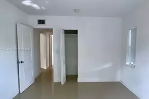 531 NE 68th St, Miami, FL 33138 - Photo 9