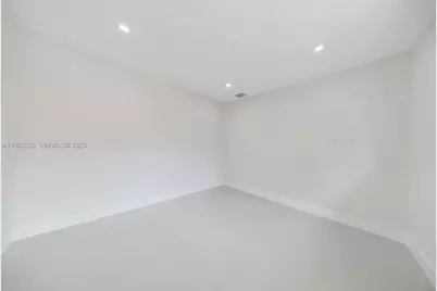 8120 SW 162nd St, Palmetto Bay, FL 33157 - Photo 47