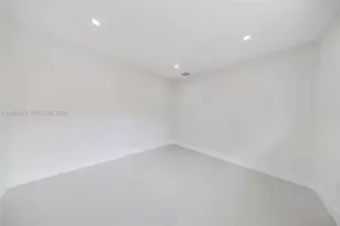 8120 SW 162nd St, Palmetto Bay, FL 33157 - Photo 47