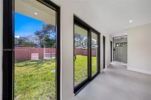8120 SW 162nd St, Palmetto Bay, FL 33157 - Photo 35