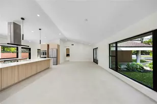 8120 SW 162nd St, Palmetto Bay, FL 33157 - Photo 15