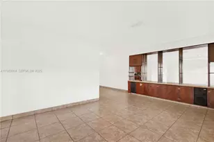 1020 SW 72nd Ave, Miami, FL 33144 - Photo 11