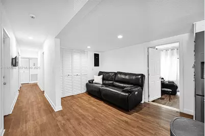 6303 NW 71st Ave, Tamarac, FL 33321 - Photo 25