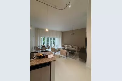 19900 E Country Club Dr #114, Aventura, FL 33180 - Photo 3