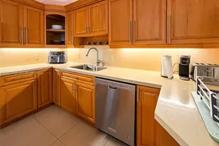 8877 Collins Ave, Surfside, FL 33154 - Photo 11