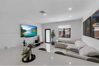 11939 SW 241st Ter, Homestead, FL 33032 - Photo 11