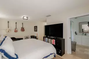 7000 Robles St, Coral Gables, FL 33143 - Photo 19