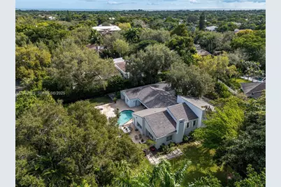 7000 Robles St, Coral Gables, FL 33143 - Photo 3