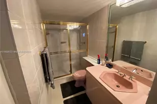 2030 E Ocean Dr, Hallandale Beach, FL 33009 - Photo 15
