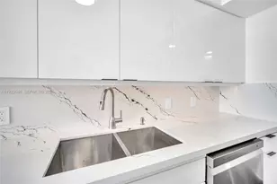 16445 Collins Ave, Sunny Isles Beach, FL 33160 - Photo 25