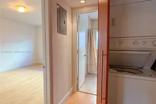 10101 W Bay Harbor Dr, Bay Harbor Islands, FL 33154 - Photo 15