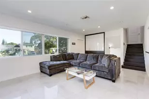 12300 NE Miami Ct, North Miami, FL 33161 - Photo 3