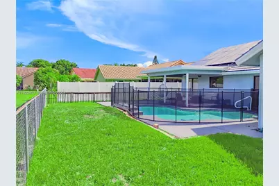 6043 Sunberry Circle, Boynton Beach, FL 33437 - Photo 51