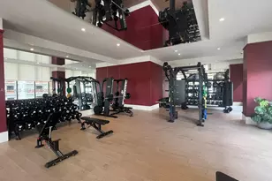 11 NE 6th St, Miami, FL 33132 - Photo 27