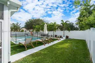 14212 NW 23rd St, Pembroke Pines, FL 33028 - Photo 51