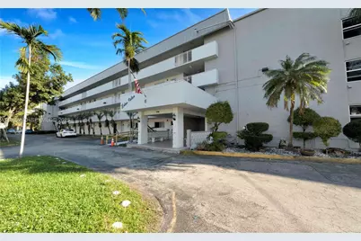 3750 NE 170th St #101, North Miami Beach, FL 33160 - Photo 17