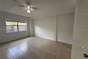 10900 SW 104th St, Miami, FL 33176 - Photo 15