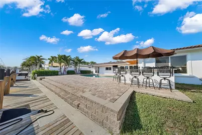 800 SE 3rd Ter, Pompano Beach, FL 33060 - Photo 25