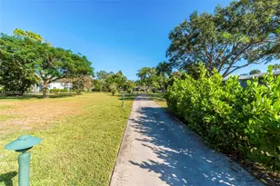 2300 SW 22nd Ave, Delray Beach, FL 33445 - Photo 35