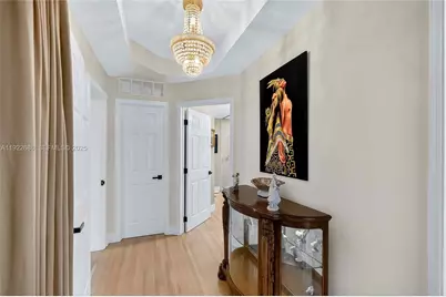 7724 Hawthorne Ave, Miami Beach, FL 33141 - Photo 21