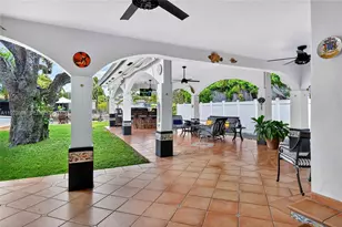 7724 Hawthorne Ave, Miami Beach, FL 33141 - Photo 49