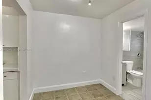 10 NW 77th St, Miami, FL 33150 - Photo 9