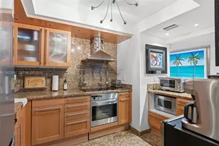 1775 Washington Ave, Miami Beach, FL 33139 - Photo 7