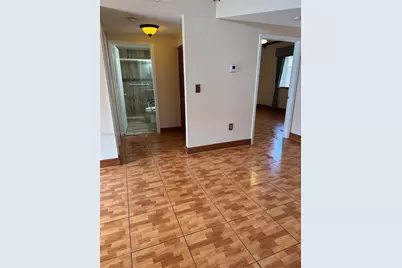 8013 Lake Dr #105, Doral, FL 33166 - Photo 17