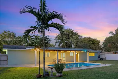 9340 SW 178th Street, Palmetto Bay, FL 33157 - Photo 3