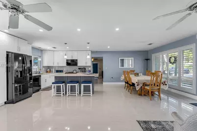 9340 SW 178th Street, Palmetto Bay, FL 33157 - Photo 17