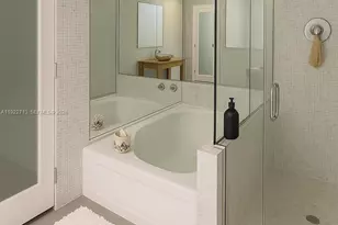 5255 Collins Ave, Miami Beach, FL 33140 - Photo 11
