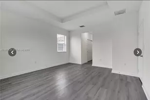 10091 W 35th Ln, Hialeah, FL 33018 - Photo 15