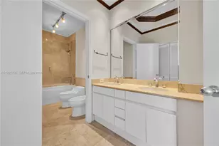 808 Brickell Key Dr, Miami, FL 33131 - Photo 7