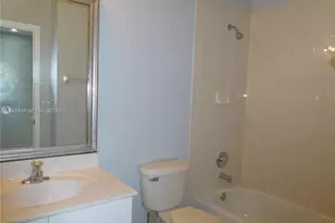 646 NE 21st Ave, Homestead, FL 33033 - Photo 17