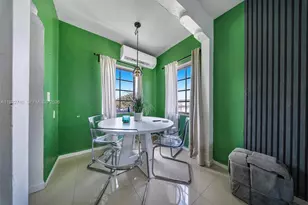 7124 Bay Dr, Miami Beach, FL 33141 - Photo 13