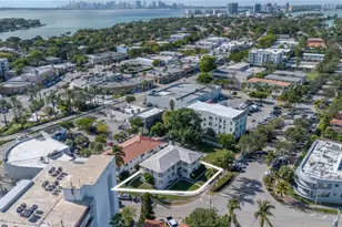 7124 Bay Dr, Miami Beach, FL 33141 - Photo 7