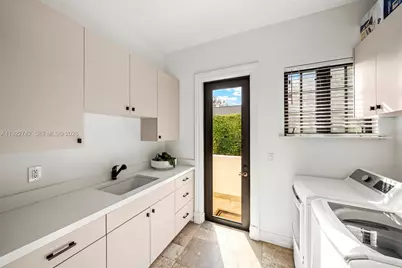 8800 SW 57 Ave, Pinecrest, FL 33156 - Photo 33