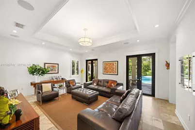 8800 SW 57 Ave, Pinecrest, FL 33156 - Photo 15
