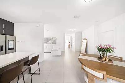 17341 SW 304th St, Homestead, FL 33030 - Photo 9